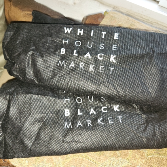 WHBM HEELS Ella Garnet 6 1/2 , Never worn - Picture 7 of 7